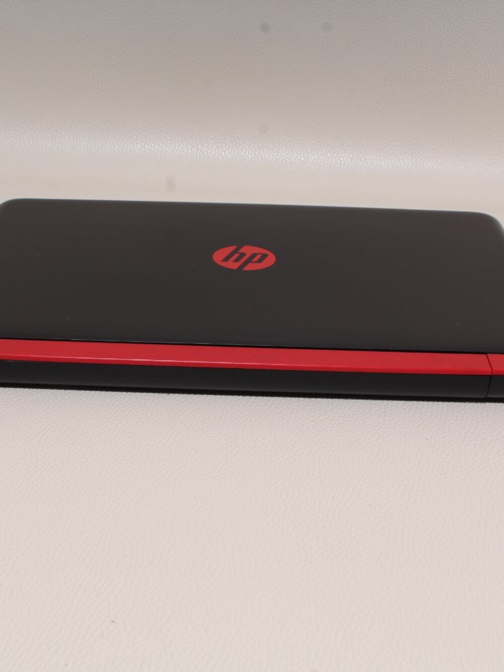 HP Beats Touchscreen Laptop AMD A8 8GB RAM 1TB HDD DVD Backlit Win10 Tested PC - Picture 3 of 13